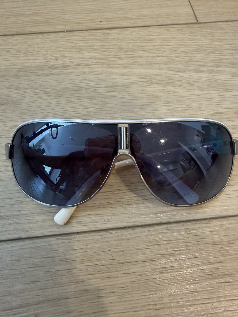 Rocawear R1396 Stand Out UV Protective Metal Shield Sunglasses.
